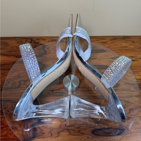 Nine West Darla Sandal in clear silver - Picture 13 of 16